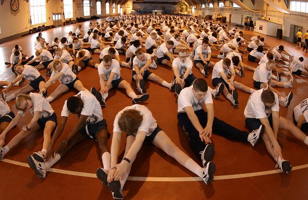 Preparación para el campamento de entrenamiento de la Marina