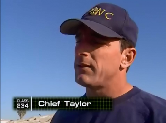 jefe ken taylor capullos clase 234