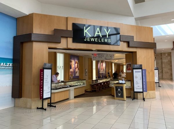descuento militar de Kay Jewelers