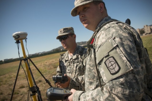 Especialista de ingeniero técnico del ejército MOS 12T