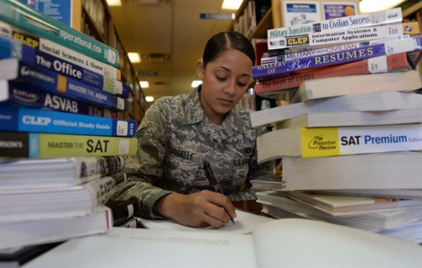 debes estudiar para aprobar el examen asvab