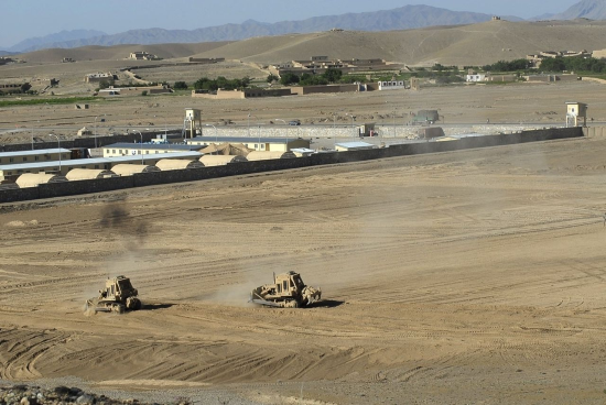 fob es un acrónimo de base operativa avanzada