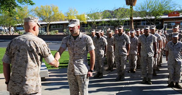 Línea de tiempo de promoción del Cuerpo de Marines para oficiales alistados