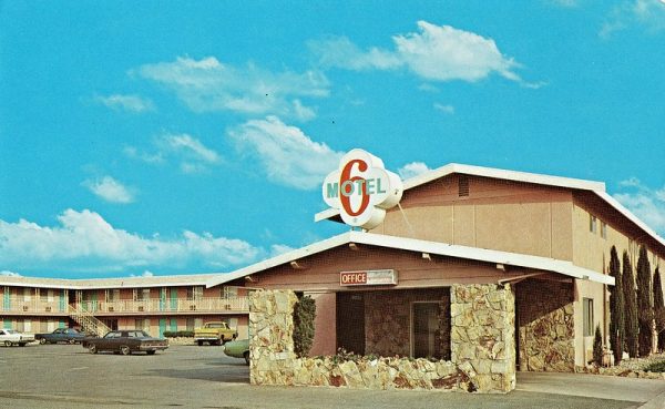 Exterior del motel seis