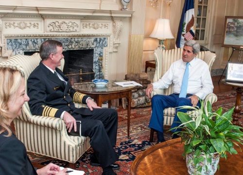 almirante mcraven con john kerry