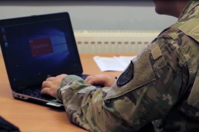 ejército de criptolingüistas
