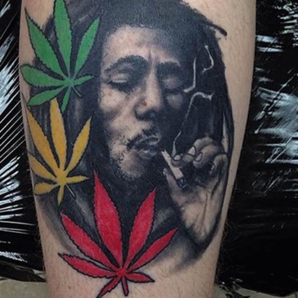 tatuajes ilegales de la marina