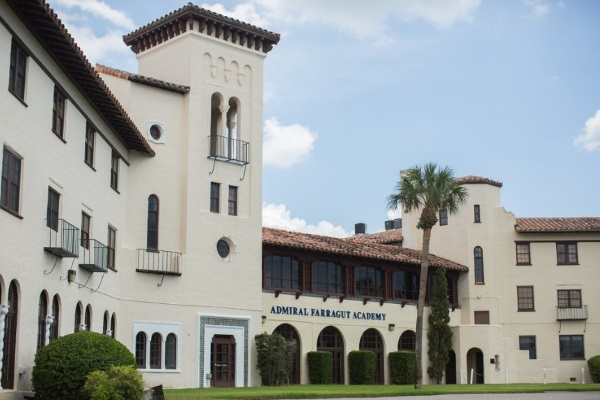 Academia Almirante Farragut