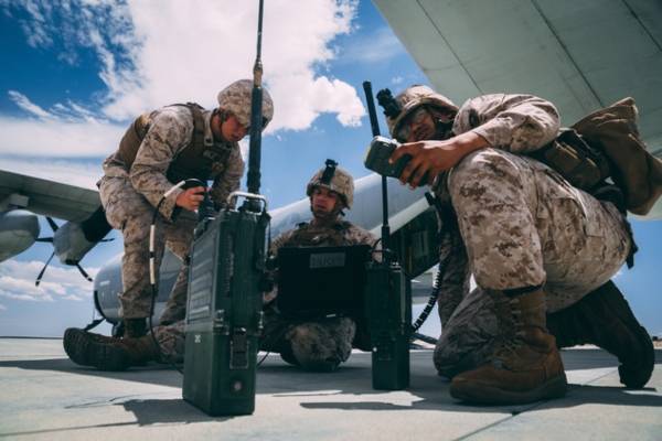 USMC 63 Sistemas eléctricos de aviónica de campo