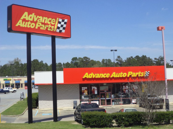 Advance Auto Parts Descuento militar