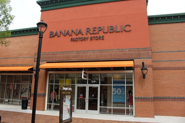 descuento militar de la república de banana