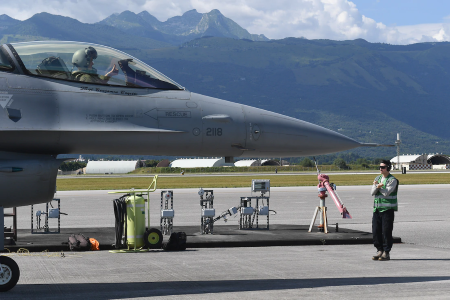 aviano base de la fuerza aérea de los estados unidos en italia