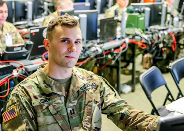 Oficial de Inteligencia Militar del Ejército