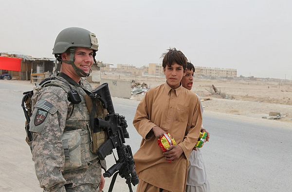 Oficial de Operaciones Psicológicas del Ejército