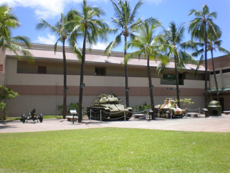 base del ejército de fort derussy en hawaii