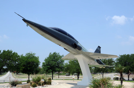 la base de la fuerza aérea de laughlin bah tarifas texas