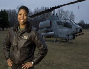 armadura vernice - marines femeninas famosas